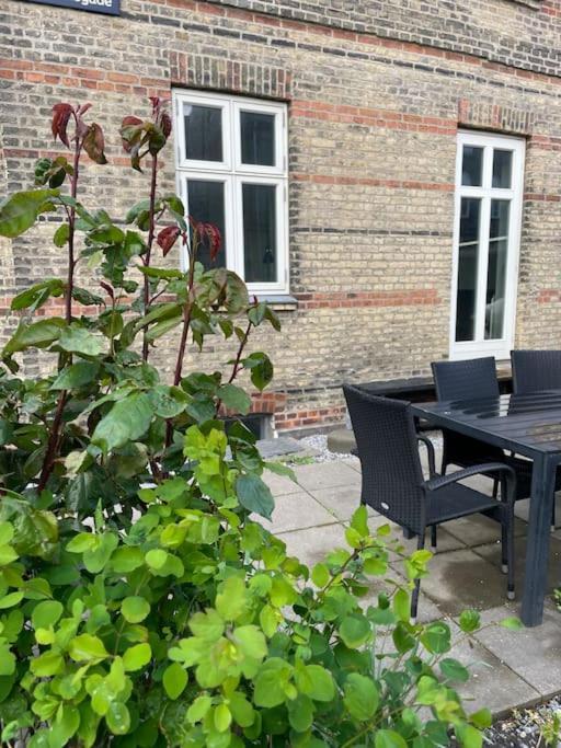 Uniq With A Little Garden - Placed In The Heart Of Copenhagen! Leilighet *